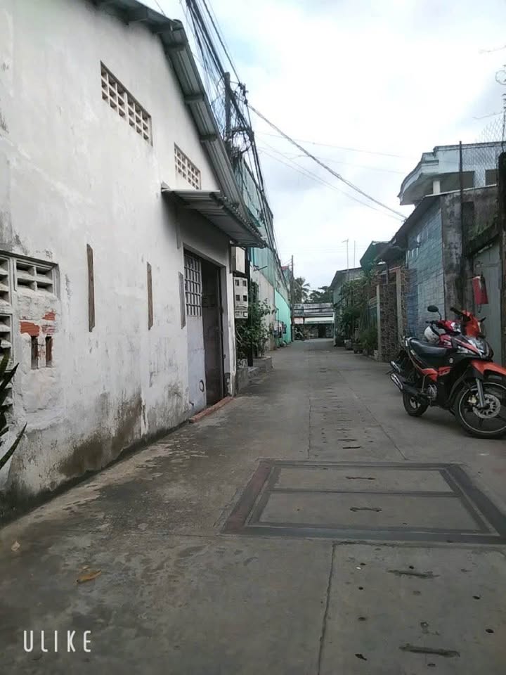 Nhà cũ Mỹ Thạnh Bến Tre 64m² giá 1.1 tỷ - Vị trí đắc địa gần chợ!