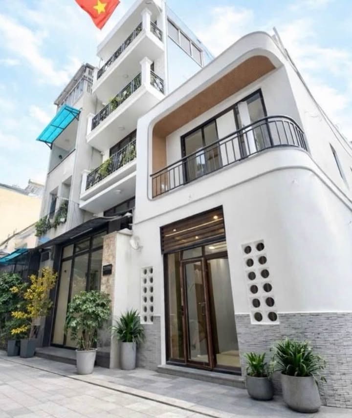 Nhà phố Phường 25, Quận Bình Thạnh, 32m² giá 4.x tỷ - Vào ở ngay!