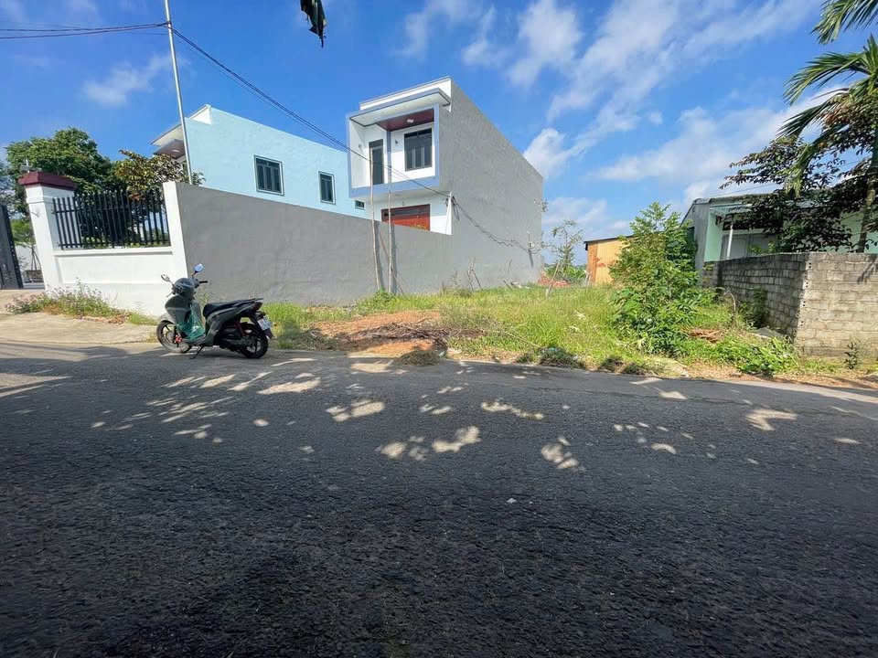 Đất Đoàn Kết - Đạo Tú, 128m², giá 3 tỷ - Đường rộng, gần KCN