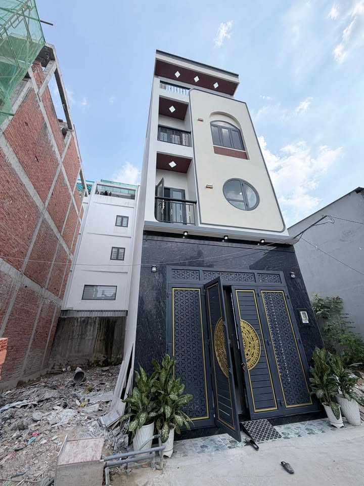 Nhà 5 tầng Tân Phú 52m² giá 6.15 tỷ - Ô tô vào tận nhà gần AEON