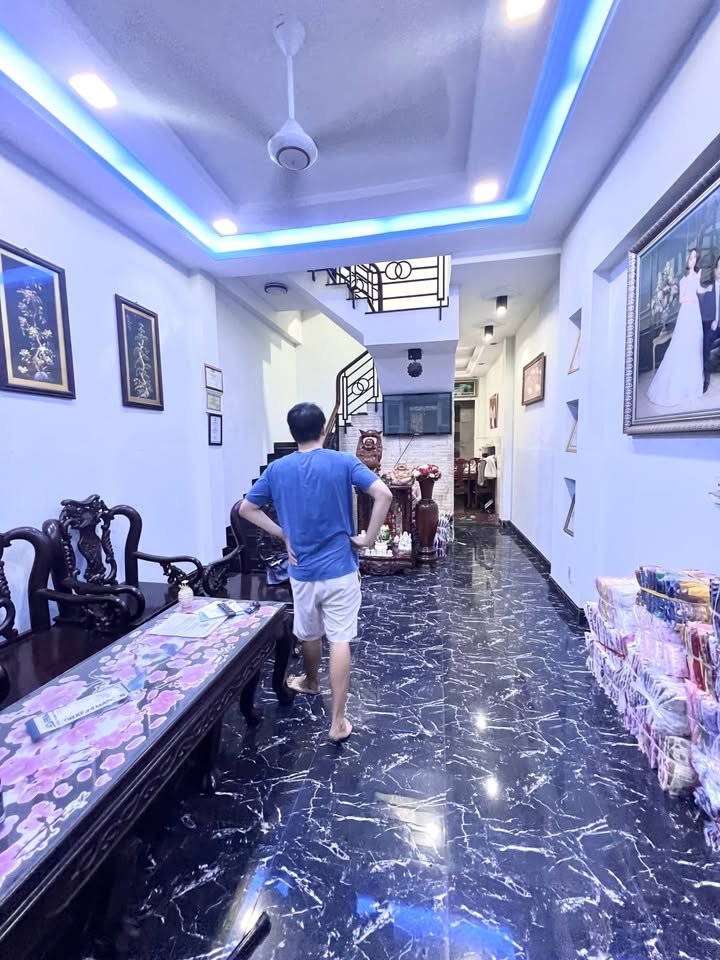 Nhà chính chủ 1 sẹc Phạm Đăng Giảng 75m² giá thỏa thuận - Ô tô vào tận nhà!