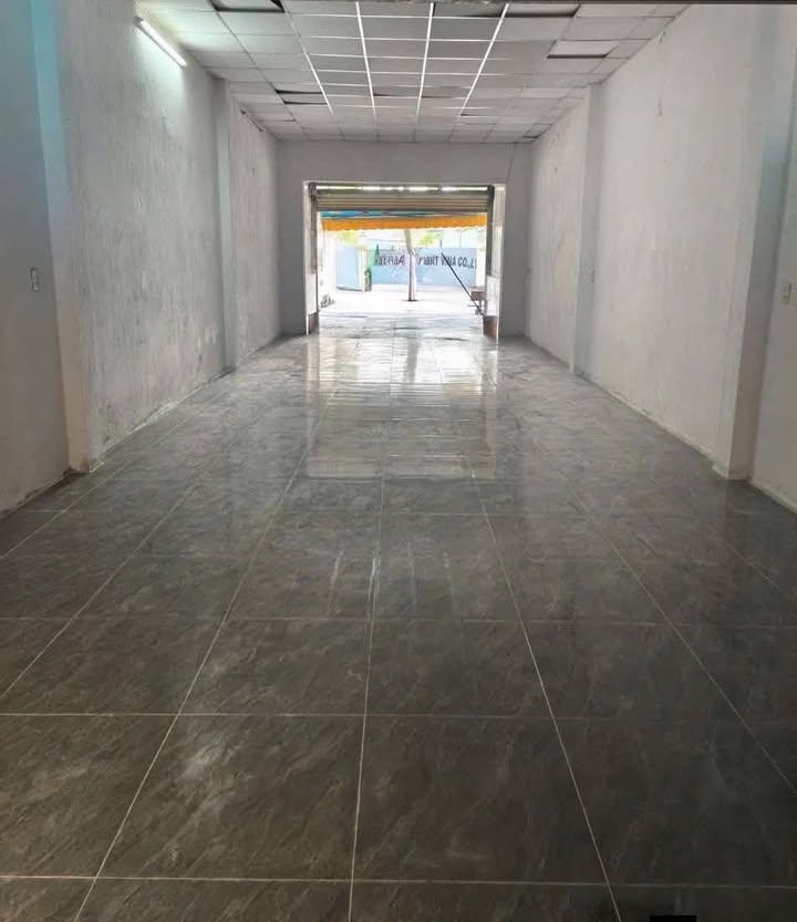 Cho thuê mặt bằng tại Tân Đông Hiệp, Dĩ An 125m² - Phù hợp làm kho, dạy thêm, yoga