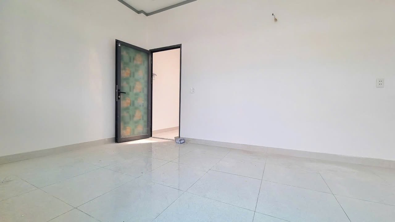 Nhà mặt tiền kinh doanh Liên Huyện, Dĩ An 164m² giá 8.5 tỷ - Đầu tư sinh lời ngay!