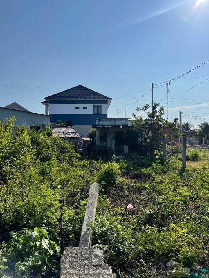 Đất nền lô góc 2 mặt tiền đường Mẫu 7, Diên Phú, 93m² giá chỉ 960 triệu - Cơ hội đầu tư hấp dẫn!