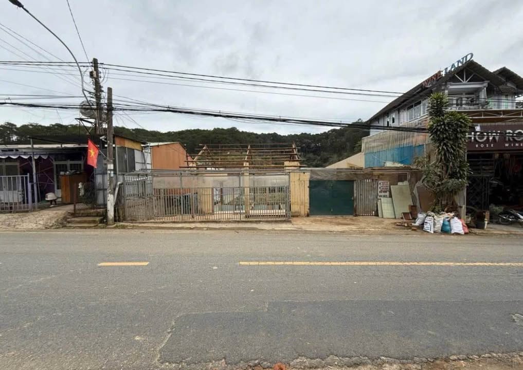 Bán gấp FrontHouse đường Triệu Việt Vương Đà Lạt 1200m² giá 42 tỷ - Đầu tư tuyệt vời!