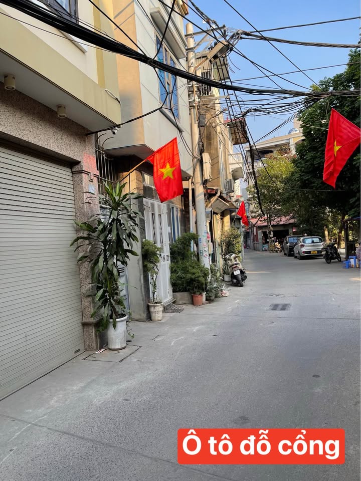 Nhà phố Chiến Thắng, Hà Đông 46m² giá 6.x tỷ - Chính chủ bán nhanh!