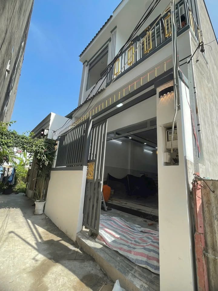 Nhà mới xây Quận 7 75m² giá 2.96 tỷ - Chính chủ bán, vào ở ngay!