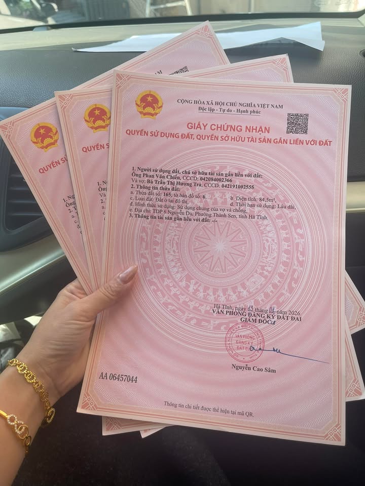 Bán FrontHouse mặt đường Nguyễn Du, TP Vinh, 164m² giá 7 tỷ - Đầu tư sinh lời ngay!