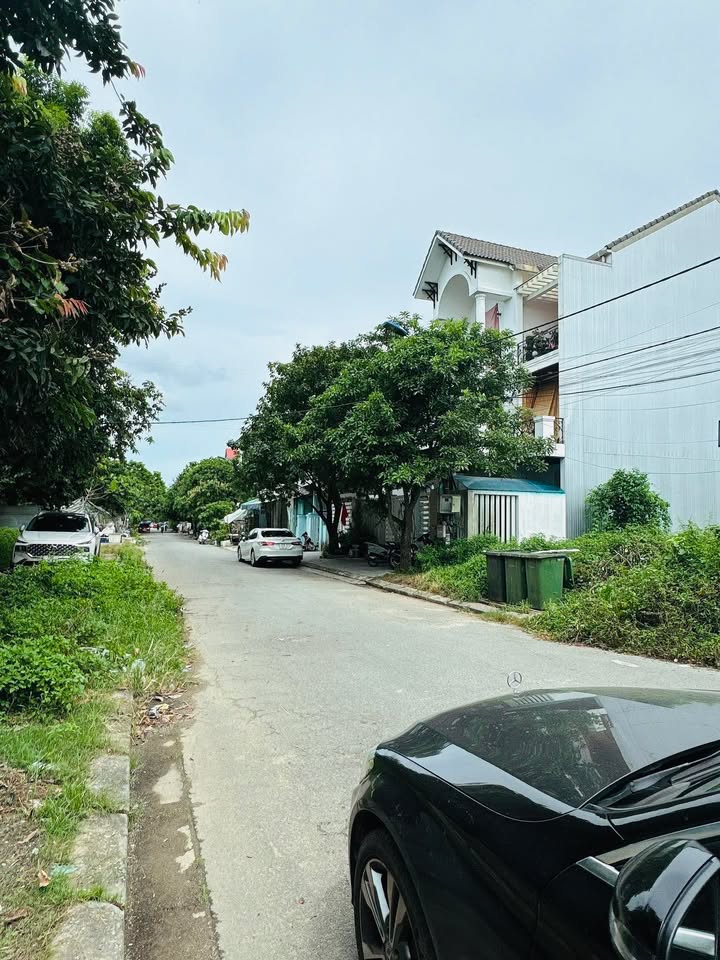 Nhà 2 tầng lô góc tại kiệt Bàu Vá 1, Huế 124m² giá chỉ 4.xxx tỷ - Cơ hội đầu tư tuyệt vời!