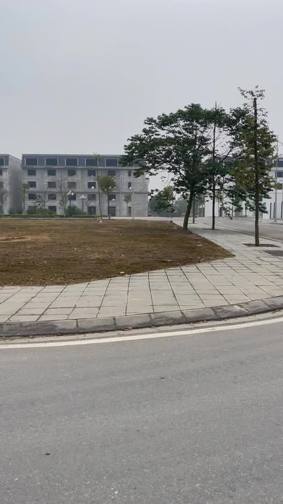 Đất nền Khu đô thị Âu Cơ 240m² - Đầu tư sinh lời tốt!