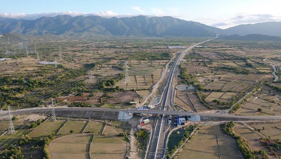 Đất nông nghiệp 8,2ha tại Nhị Hà - Tiềm năng sinh lời cao, giá chỉ 9 tỷ/hecta!