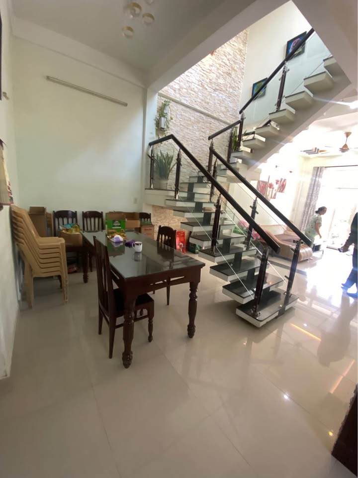 Nhà 2 tầng đường Nguyễn Khoa Vy, Vỹ Dạ 138m² giá 4.25 tỷ - Sẵn sàng dọn vào ở!