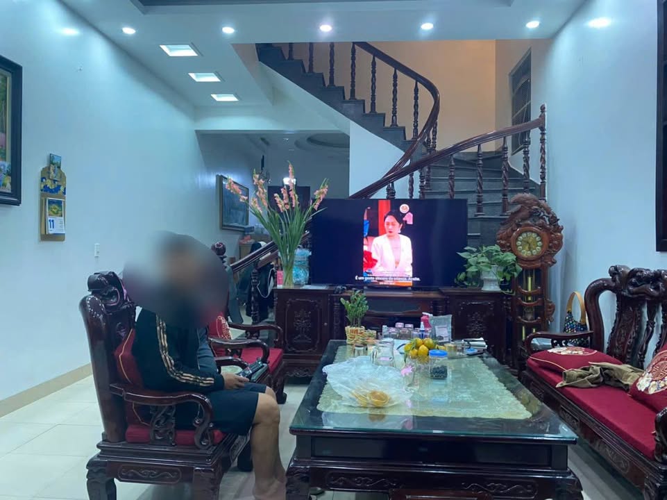 Nhà phố 3 tầng Đinh Liệt, Đông Kinh 75m² giá 4 tỷ - Thiết kế thoáng rộng, ô tô 16 chỗ tránh nhau