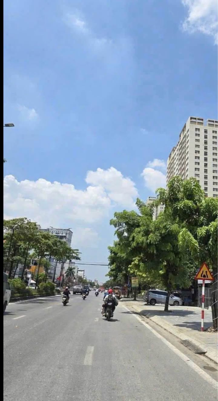 Nhà 6 tầng Lai Xá 58m² giá thỏa thuận - Nội thất xịn, sẵn sàng ở ngay!