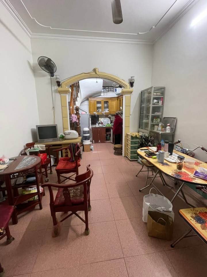 Bán nhà phố Vân Hồ 31m² giá 10.x tỷ - Lô góc 2 mặt thoáng