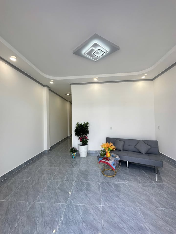 Nhà mới xây 100m² tại Phường B'lao, Lâm Đồng - Thiết kế hiện đại, giá chỉ 1.49 tỷ!