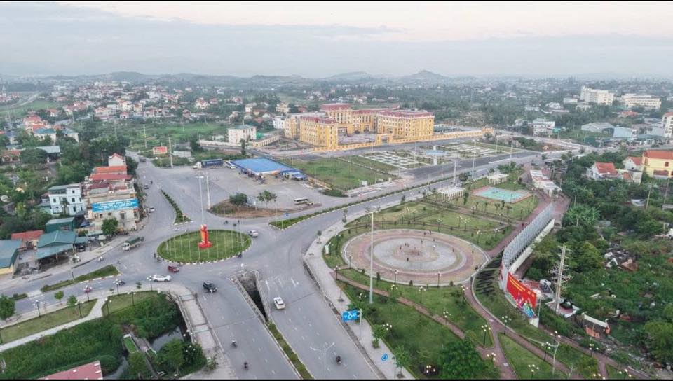 Nhà mặt đường trục chính tại Quảng Yên 131m² - Giá cả thương lượng hợp lý!