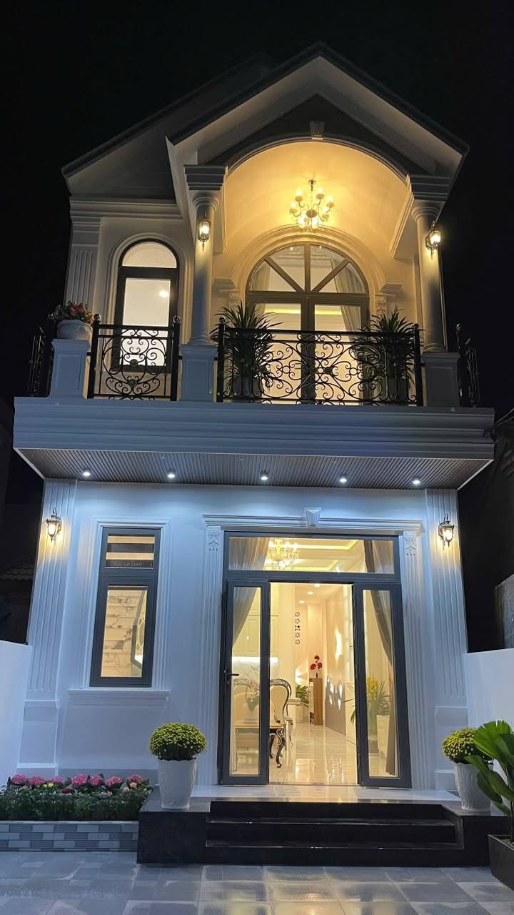 Nhà Diên Sơn 105m² giá 2.85 tỷ - Không ngập lụt, trang bị đầy đủ nội thất!