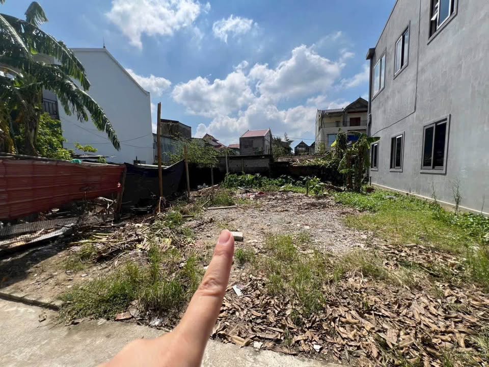 Đất Xóm 14 Nghi Kim 97.2m² giá 2.29 tỷ - Đầu tư sinh lời lý tưởng!