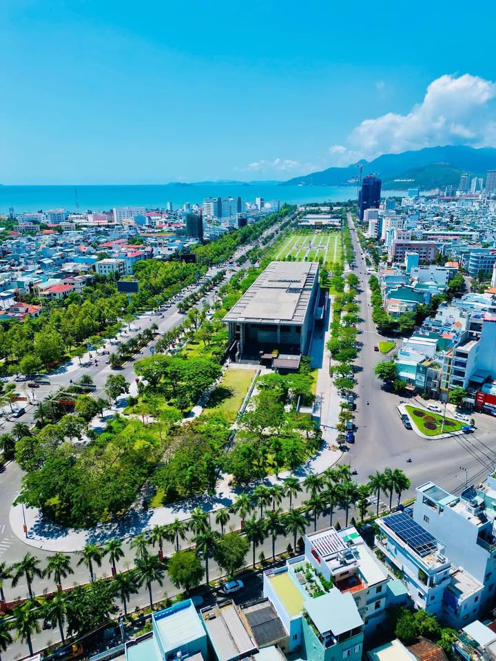 Nhà mặt tiền Nguyễn Thái Học, Quy Nhơn 85.5m² giá 11.5 tỷ - Đầu tư sinh lời cao!