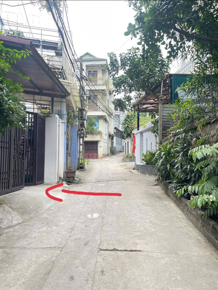 Nhà riêng khu 6 Phường Gia Cẩm 90m² giá 4 tỷ - Thiết kế đẹp, ô tô vào tận nhà!