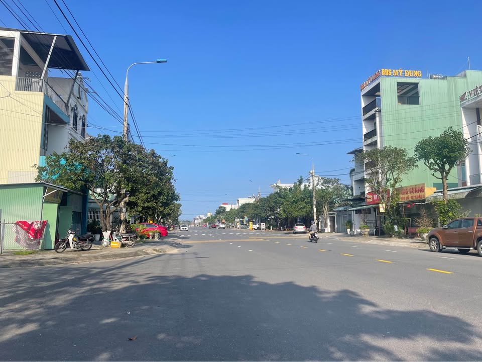 Nhà mặt tiền kinh doanh đường Lê Duẩn Tam Kỳ 125m² giá 6.1 tỷ - Cơ hội đầu tư tuyệt vời!