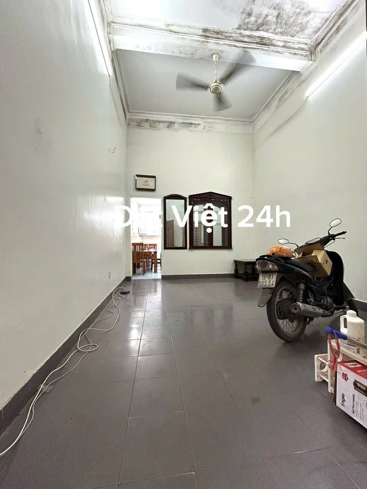 Cho thuê nhà mặt ngõ Nguyễn Đức Cảnh 55m² giá 6 triệu - Ô tô đỗ cửa 24/24!