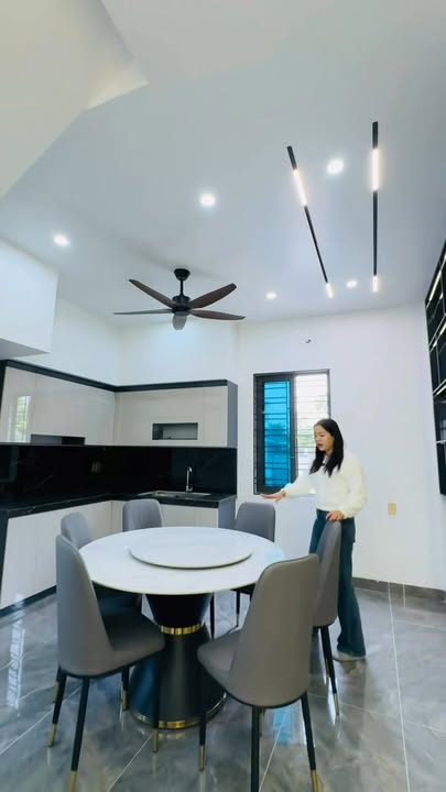 Nhà 3 tầng Đường Văn Phong, Quận An Dương, 50m² giá 2.48 tỷ - Sổ hồng chính chủ!