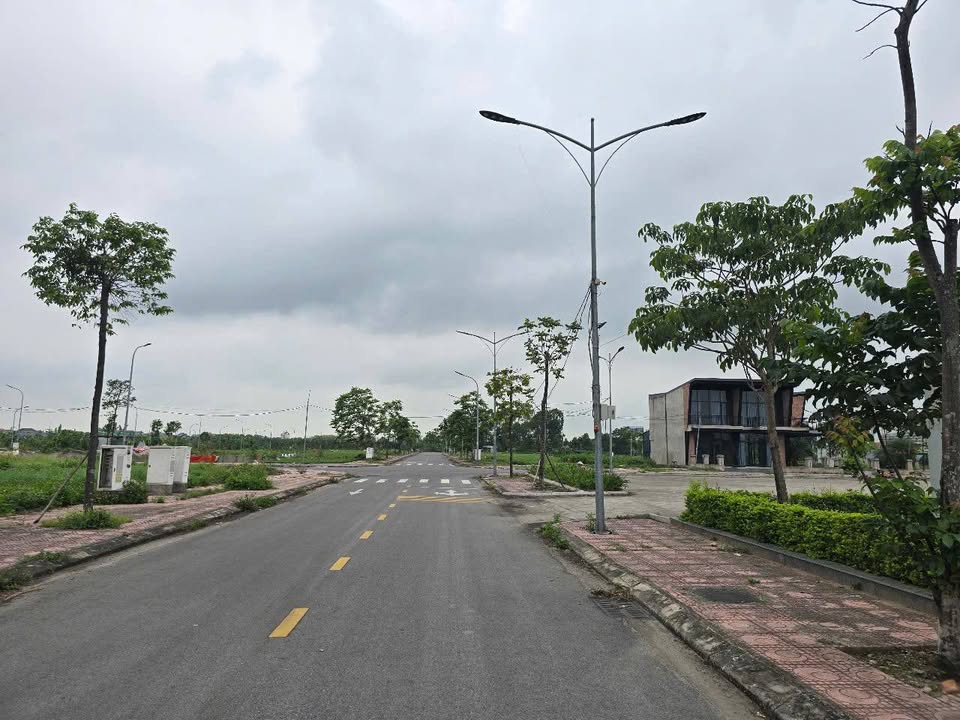 Đất nền Dự án Mẫn Xá Long Châu Yên Phong 90m² giá 3 tỷ - Sổ đỏ chính chủ