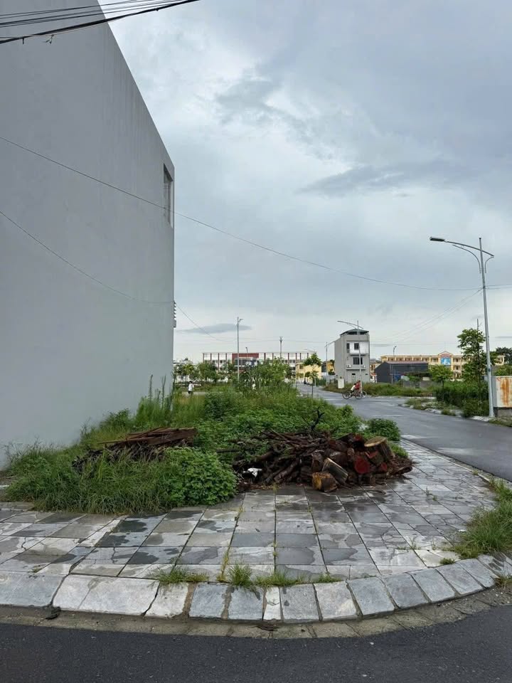 Đất nền Thị trấn Tiền Hải, 100m² giá 2.7 tỷ - Lô góc đẹp không tỳ vết!