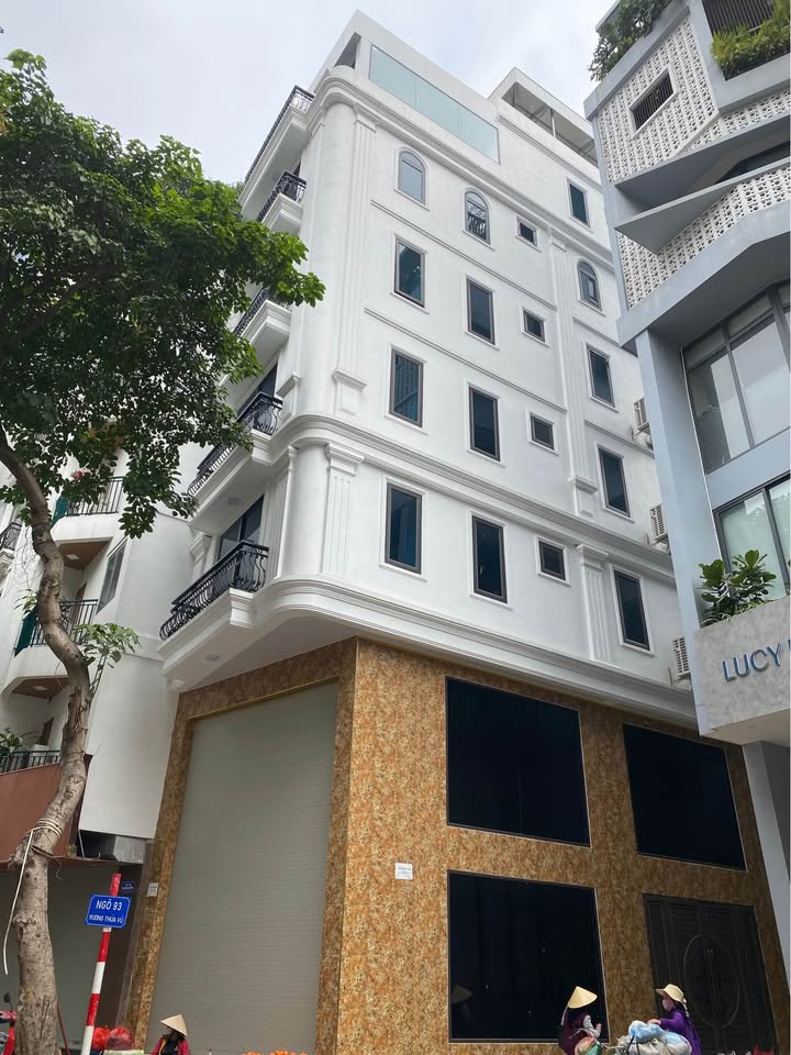 Bán gấp FrontHouse mặt phố Vương Thừa Vũ 65m² giá 52 tỷ - Lô góc, sử dụng ngay!