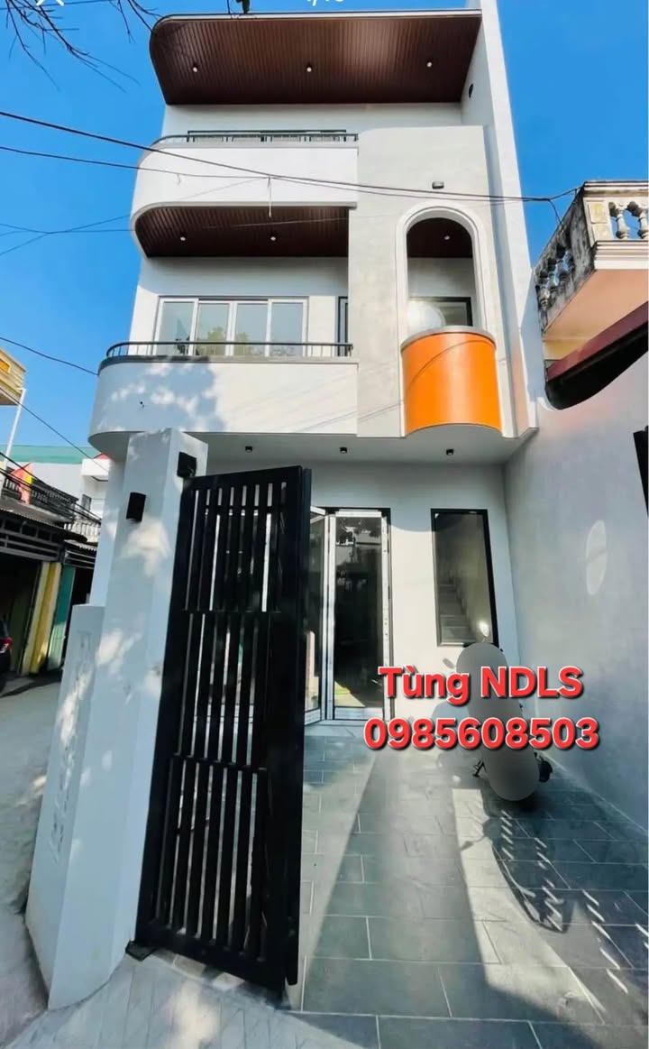 Nhà 3 tầng Phường Đông Kinh 76m² giá 3 tỷ - Sẵn sàng vào ở ngay!