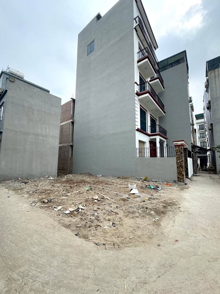 Nhà phố Phúc Lợi, Long Biên 38m² giá 4 tỷ - Lô góc, ô tô vào tận nơi!