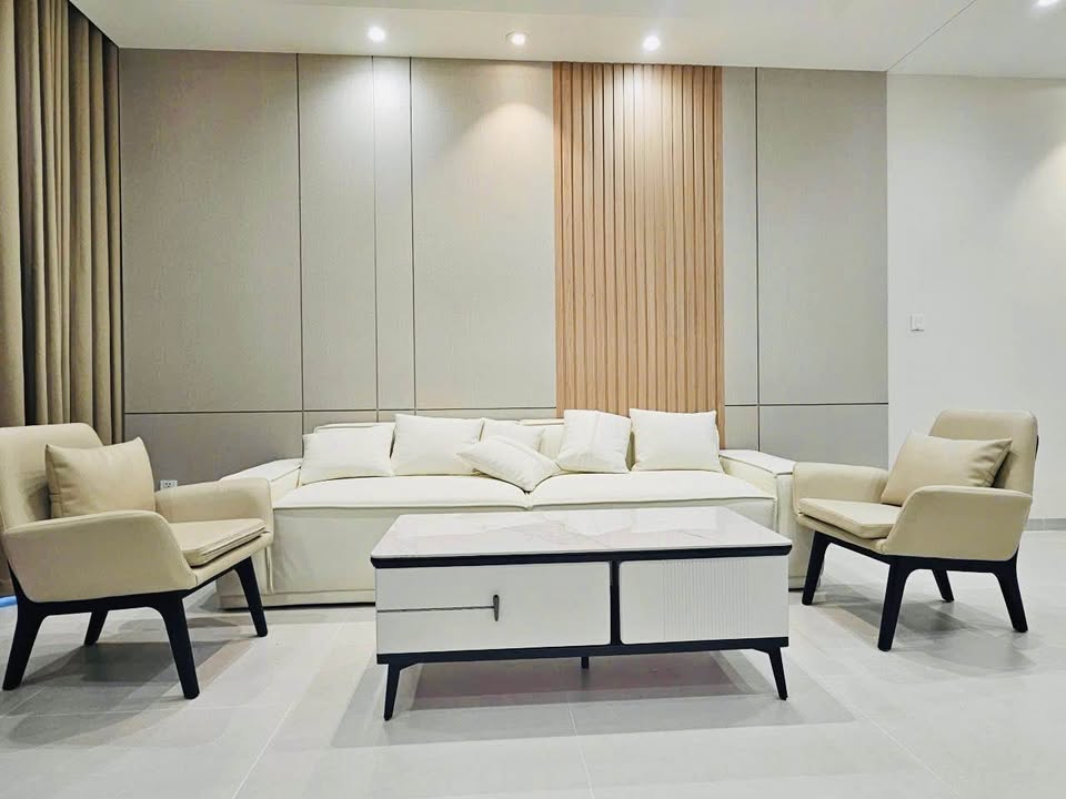 Nhà nguyên căn Mỹ Gia Gói 8, Vĩnh Thái, 3 PN, giá 28 triệu - Nội thất cao cấp, gần hồ bơi!