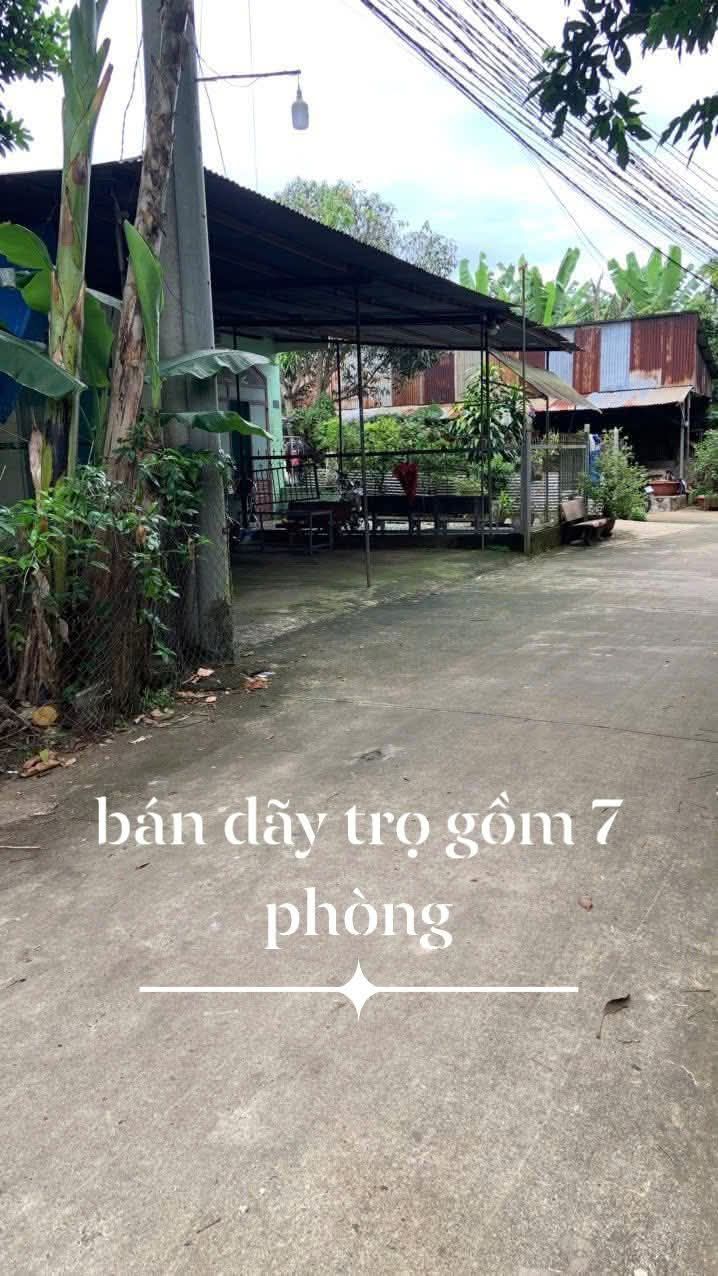 Dãy trọ 7 phòng KDC Phát Lộc, 231m² giá 1.8 tỷ - Đầu tư sinh lời ngay!