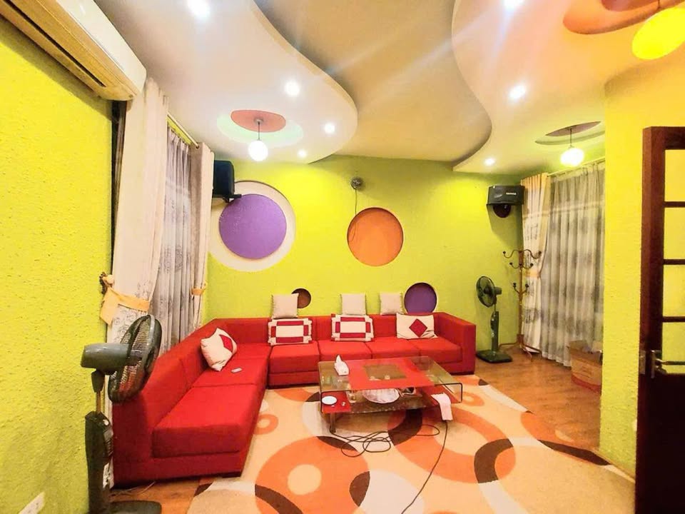 Bán nhà mặt phố Vĩnh Hưng, Hoàng Mai, 128m² giá 48.3 tỷ - Kinh doanh đa dạng, ô tô vào tận nơi!