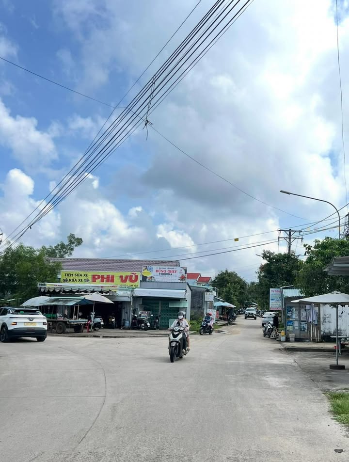 Lô đất Cây Thông Trong 119m² giá 920 triệu - Tiềm năng tăng trưởng cao!