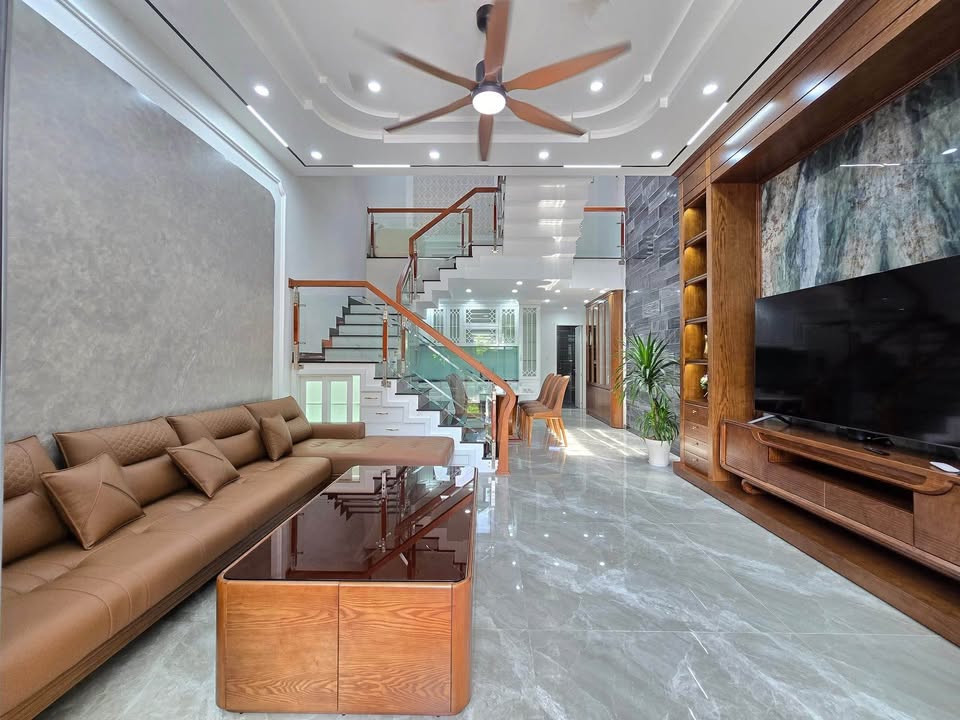 Nhà phố Tây Mỗ 43m² giá 7 tỷ - Sẵn sàng vào ở ngay!