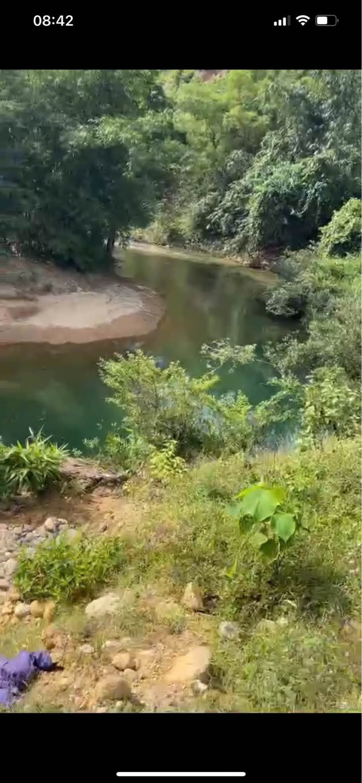 Đất view suối Thượng Nhật, Nam Đông 1200m² giá 1.35 tỷ - Đầu tư sinh lời hấp dẫn!