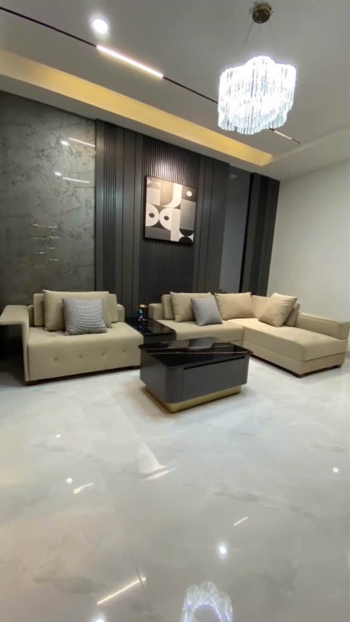 Nhà 3.5 tầng KĐT Mỹ Gia Nha Trang 100m² giá 9.65 tỷ - Thang máy cực hiếm!