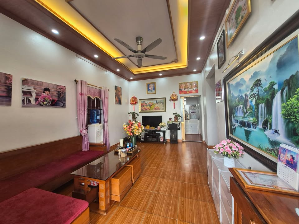 Nhà cấp 4 sân vườn tại Hà Trung, Hạ Long 235m² - Chính chủ bán, giá chỉ 2 tỷ!