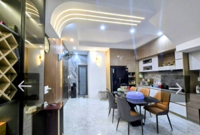 Nhà mới 3 tầng Phù Đổng, Cẩm Lệ 117,5m² giá 6 tỷ - Ô tô vào tận nhà!