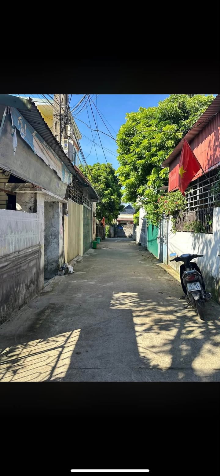 Lô đất đẹp tại phố Đông Hồ, Bích Đào 101.2m² giá chỉ 2 tỷ - Cơ hội đầu tư tuyệt vời!