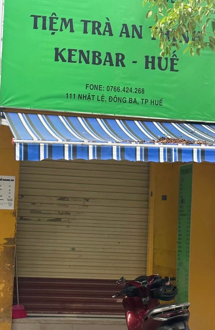 Cho thuê mặt bằng 111 Nhật Lệ, Đông Ba, Huế - Mặt tiền đắc địa, thuận tiện kinh doanh!