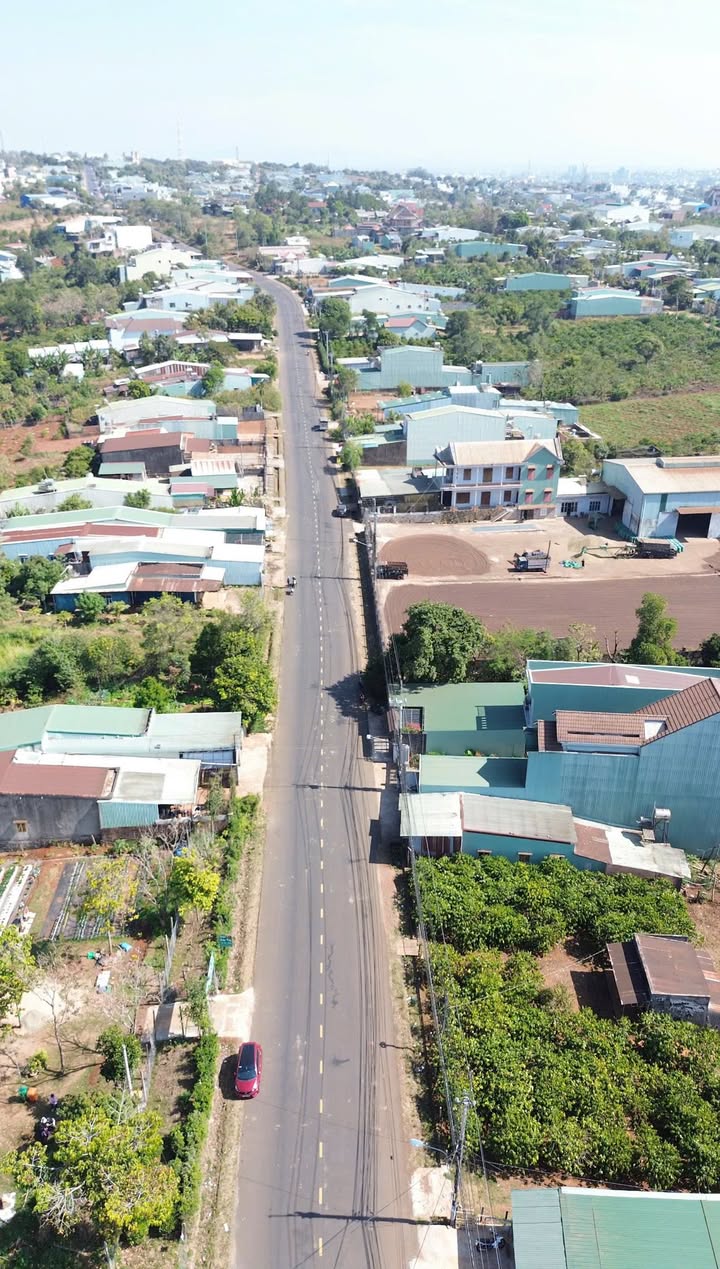 Nhà mặt tiền Trần Nhật Duật, Pleiku 150m² giá 3.95 tỷ - Vị trí đắc địa, tiện ích xung quanh phong phú