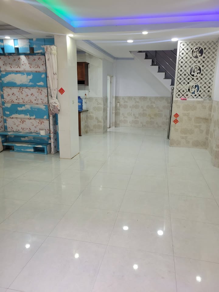 Nhà cho thuê tại Quận 7, 60m² giá 7 triệu - Không gian sống lý tưởng!