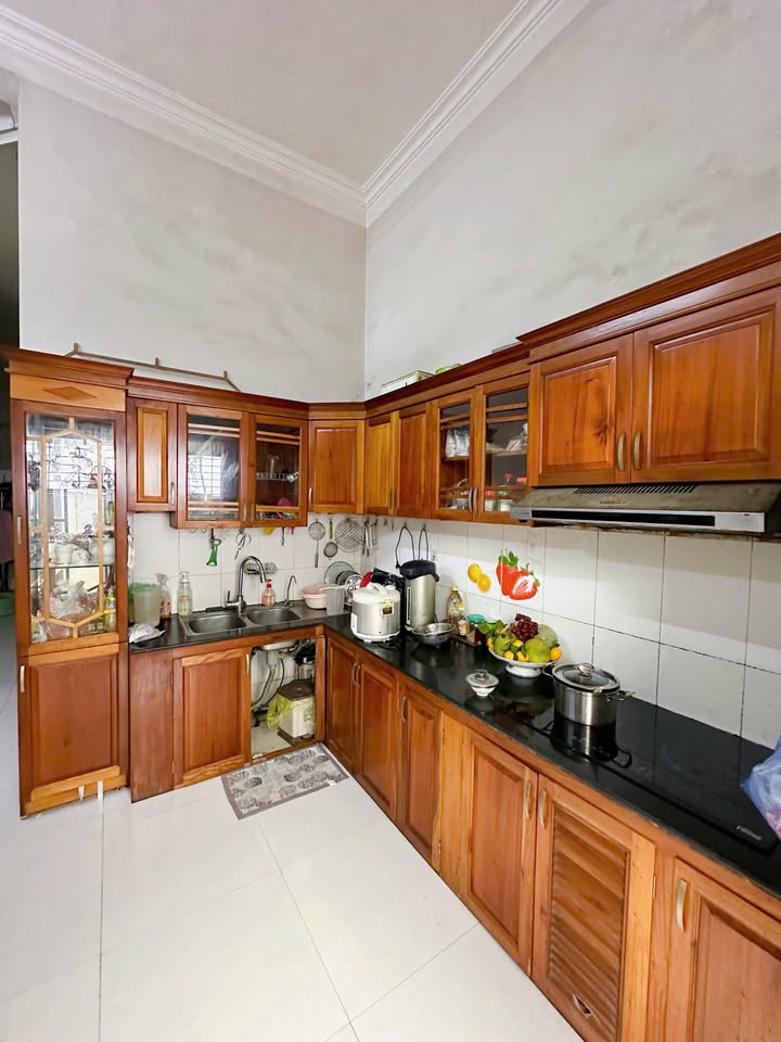 Nhà riêng cho thuê tại Liên Bảo, Vĩnh Yên 3 tầng 4 ngủ - Giá chỉ 6 triệu/tháng!