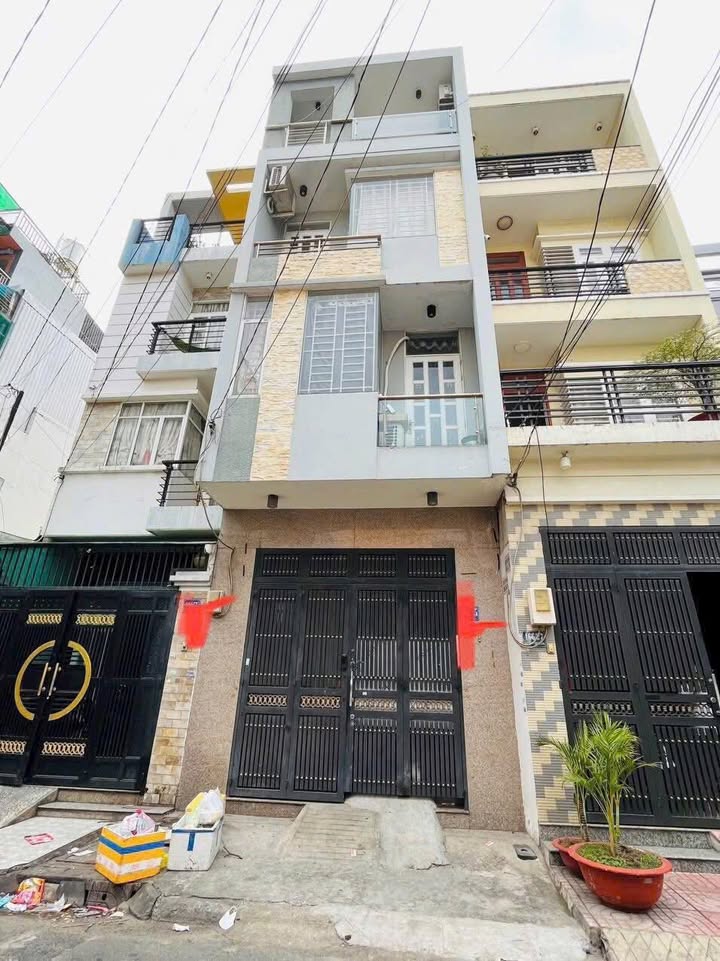 Nhà hẻm 10m thông đối diện AEON Mall Tân Phú 68m² giá 9.3 tỷ - Vị trí đắc địa, kinh doanh thuận lợi!