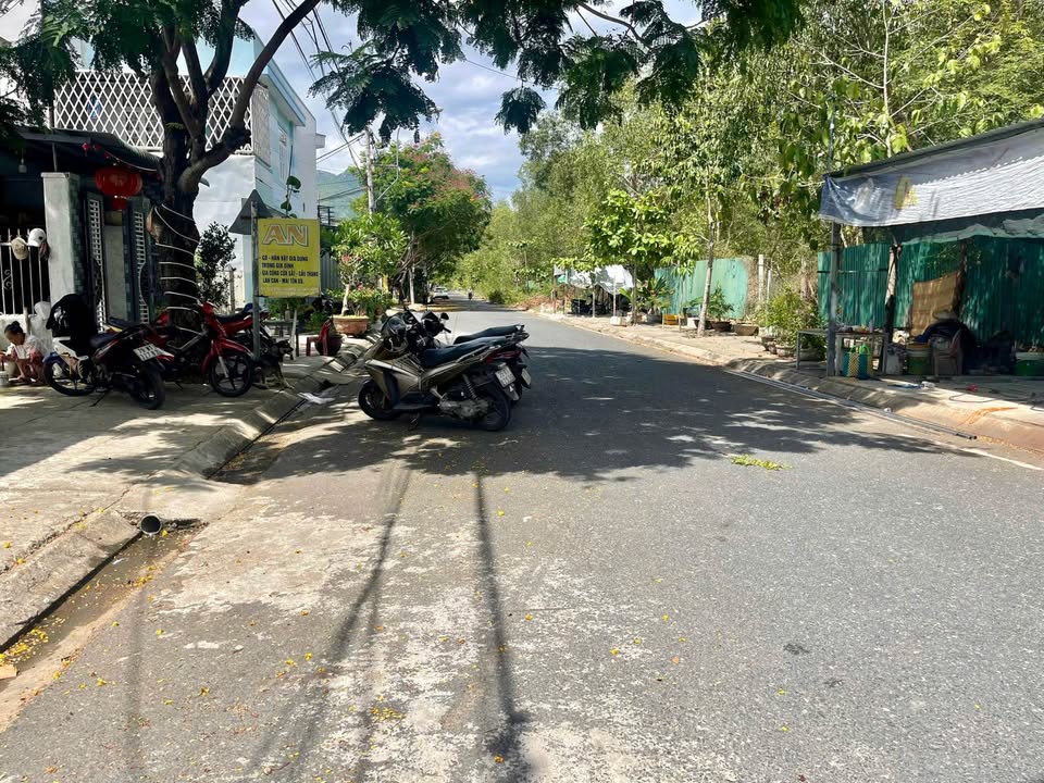 Đất Vĩnh Thái Nha Trang 64m² giá 3,4 tỷ - Sổ hồng riêng, đầu tư sinh lời!