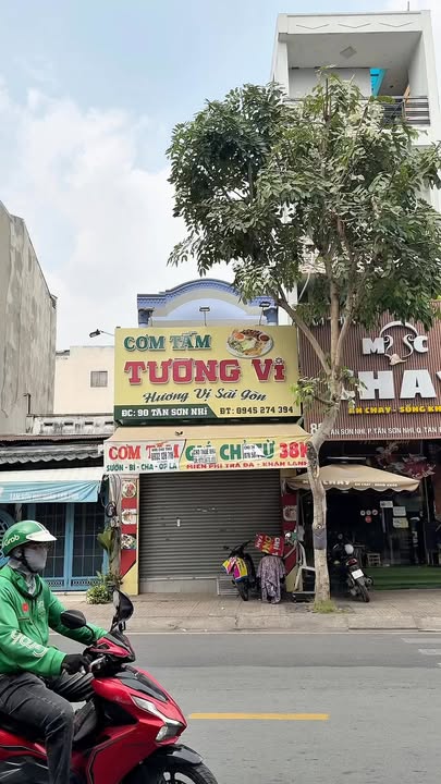 Nhà mặt tiền Đường Tân Sơn Nhì, Tân Phú 76m² giá 17.5 tỷ - Đầu tư sinh lời ngay!